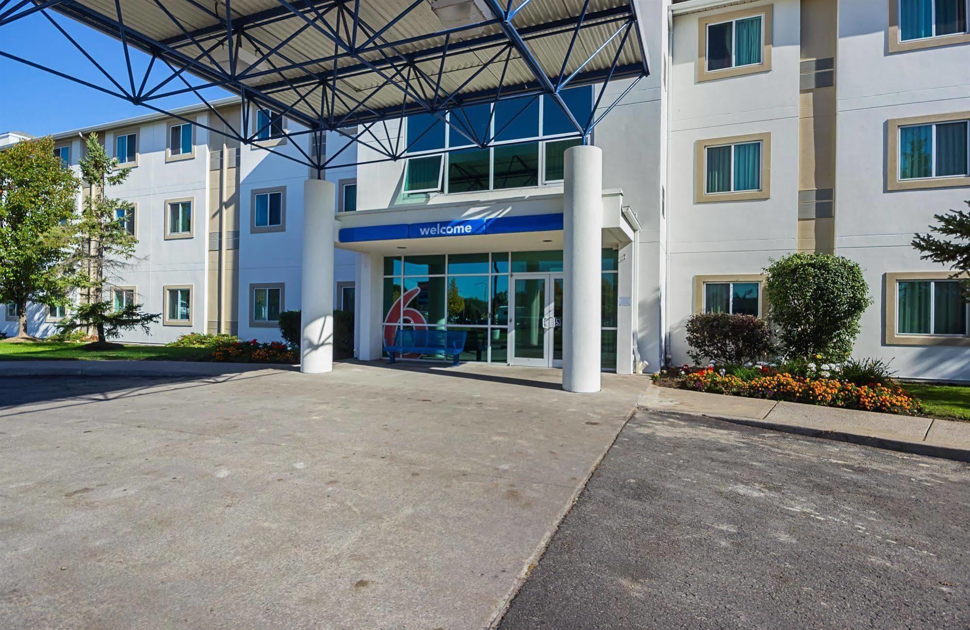 Motel 6-Whitby, On - Toronto East Exterior foto